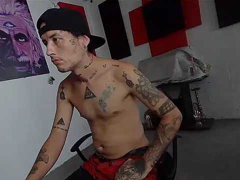 Snapshot of patrik_tattoo_ chatting on June 16, 2026, 8:44 pm patrik tattoo online show from June 16, 2026, 8:44 pm