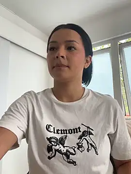 Snapshot of Lola_sweeet18 chatting on February 10, 2026, 11:58 am Lola sweeet18 online show from February 10, 2026, 11:58 am