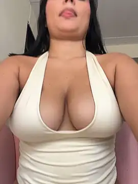 Snapshot of Lola_sweeet18 chatting on February 14, 2026, 9:22 pm Lola sweeet18 online show from February 14, 2026, 9:22 pm