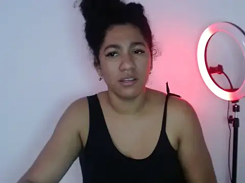 Snapshot of bellacrespalatina chatting on October 2, 2025, 8:05 pm bellacrespalatina online show from October 2, 2025, 8:05 pm