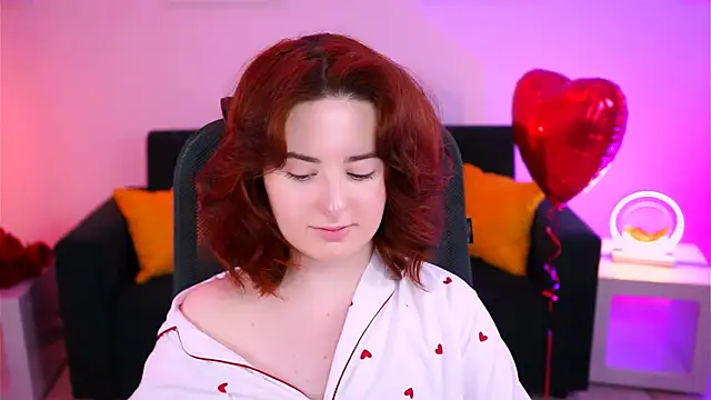 Snapshot of AnnTerry_ chatting on February 14, 2025, 11:31 am AnnTerry online show from February 14, 2025, 11:31 am