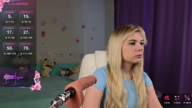 Snapshot of Kate_Legend chatting on November 5, 2025, 4:45 am Kate Legend online show from November 5, 2025, 4:45 am