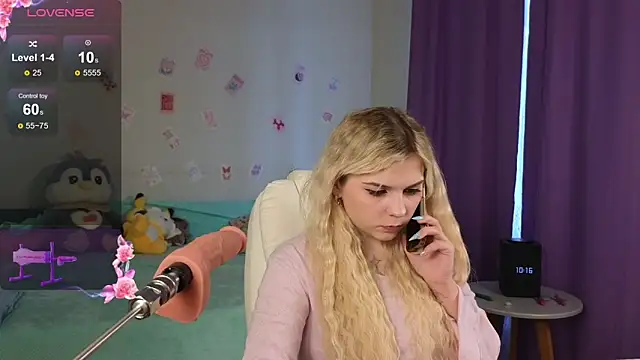 Snapshot of Kate_Legend chatting on November 14, 2025, 3:16 am Kate Legend online show from November 14, 2025, 3:16 am