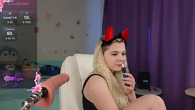 Snapshot of Kate_Legend chatting on November 15, 2025, 3:59 am Kate Legend online show from November 15, 2025, 3:59 am