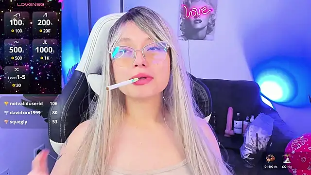 Snapshot of blackberrys_ chatting on January 4, 2025, 3:07 pm blackberrys online show from January 4, 2025, 3:07 pm