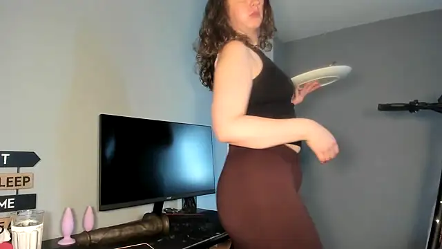 ENGLISHEMILY 69 online show from March 10, 2025, 11:53 am