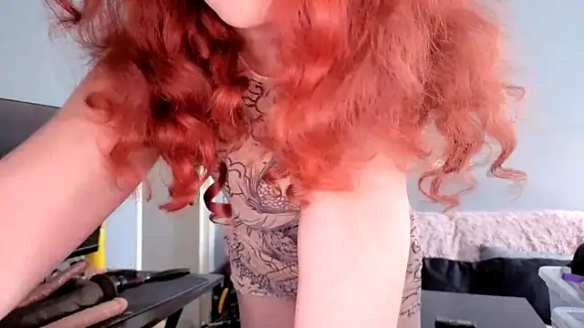 ENGLISHEMILY 69 online show from September 15, 2025, 9:42 am