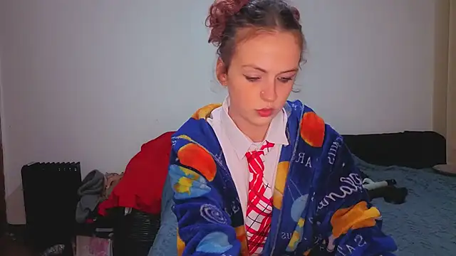 ENGLISHEMILY 69 online show from January 14, 2026, 4:45 pm