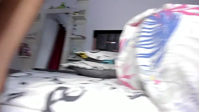 Snapshot of Carol_M8 chatting on February 5, 2025, 6:56 am Carol M8 online show from February 5, 2025, 6:56 am