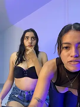 Snapshot of EmySofia chatting on October 21, 2025, 2:34 am EmySofia online show from October 21, 2025, 2:34 am