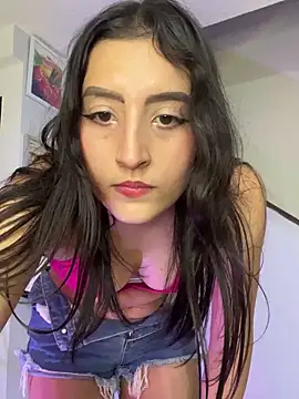 Snapshot of EmySofia chatting on February 6, 2026, 3:33 am EmySofia online show from February 6, 2026, 3:33 am