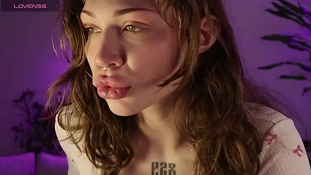 Snapshot of PaulaPratt chatting on March 10, 2026, 5:56 am PaulaPratt online show from March 10, 2026, 5:56 am