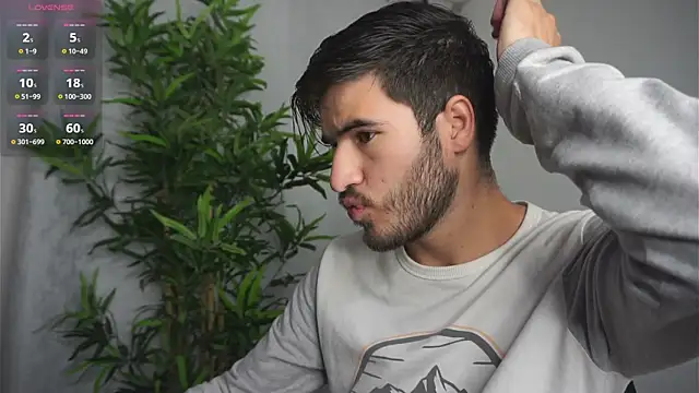 Snapshot of Tony_Wylie chatting on March 20, 2025, 10:21 am Tony Wylie online show from March 20, 2025, 10:21 am