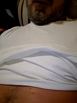 Snapshot of 1talianBeutifulCock chatting on December 7, 2024, 5:42 pm 1talianBeutifulCock online show from December 7, 2024, 5:42 pm