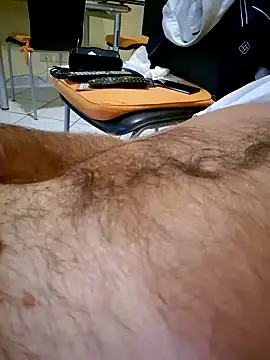 Snapshot of 1talianBeutifulCock chatting on January 4, 2025, 8:05 pm 1talianBeutifulCock online show from January 4, 2025, 8:05 pm