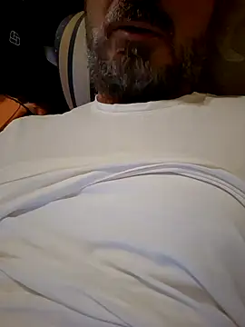 Snapshot of 1talianBeutifulCock chatting on January 17, 2025, 1:24 pm 1talianBeutifulCock online show from January 17, 2025, 1:24 pm