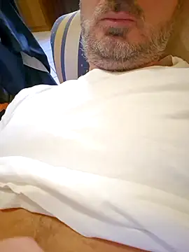 Snapshot of 1talianBeutifulCock chatting on January 24, 2025, 12:52 pm 1talianBeutifulCock online show from January 24, 2025, 12:52 pm