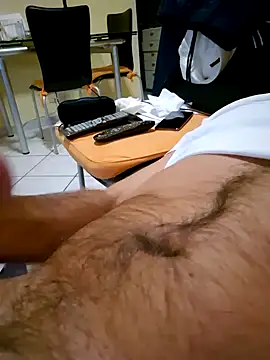 Snapshot of 1talianBeutifulCock chatting on February 12, 2025, 6:51 pm 1talianBeutifulCock online show from February 12, 2025, 6:51 pm