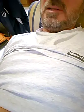 Snapshot of 1talianBeutifulCock chatting on February 19, 2025, 1:06 pm 1talianBeutifulCock online show from February 19, 2025, 1:06 pm