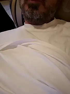 Snapshot of 1talianBeutifulCock chatting on November 19, 2025, 1:33 pm 1talianBeutifulCock online show from November 19, 2025, 1:33 pm