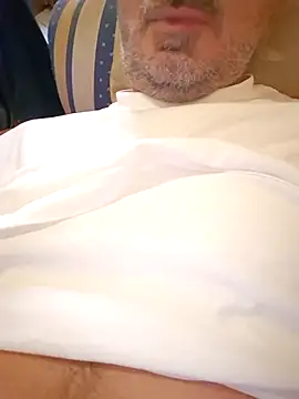 1talianBeutifulCock online show from March 4, 2026, 1:17 pm