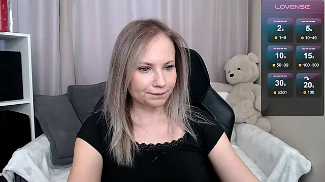 Sunny bunny6 online show from February 20, 2026, 3:36 am