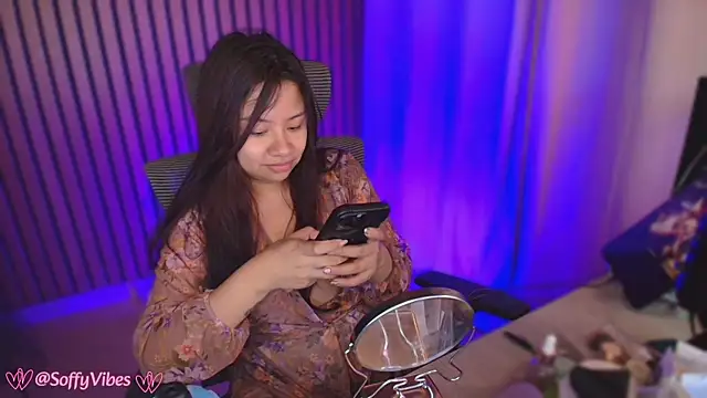 soffyvibes- online show from November 27, 2025, 11:07 pm