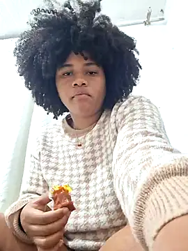 Snapshot of DANIELA_MICHEL chatting on January 26, 2025, 6:38 am DANIELA MICHEL online show from January 26, 2025, 6:38 am