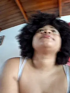 Snapshot of DANIELA_MICHEL chatting on February 14, 2025, 7:44 pm DANIELA MICHEL online show from February 14, 2025, 7:44 pm