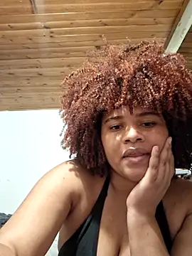 Snapshot of DANIELA_MICHEL chatting on November 28, 2025, 10:23 pm DANIELA MICHEL online show from November 28, 2025, 10:23 pm