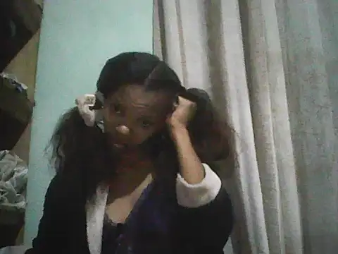 Snapshot of Antsoalie chatting on September 18, 2025, 6:26 am Antsoalie online show from September 18, 2025, 6:26 am