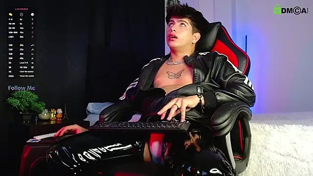 LyleBennett  online show from October 9, 2025, 12:58 pm