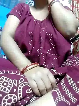 Snapshot of BERRY_00 chatting on February 6, 2025, 6:24 pm BERRY 00 online show from February 6, 2025, 6:24 pm