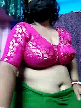 Snapshot of BERRY_00 chatting on February 24, 2025, 6:04 pm BERRY 00 online show from February 24, 2025, 6:04 pm