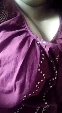 Snapshot of BERRY_00 chatting on March 17, 2025, 12:52 am BERRY 00 online show from March 17, 2025, 12:52 am