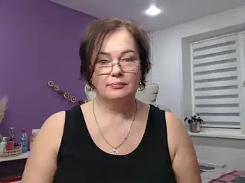 Nora Star online show from December 3, 2024, 2:05 pm