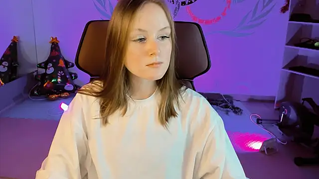 Snapshot of VivienLeeigh chatting on December 26, 2024, 5:30 pm VivienLeeigh online show from December 26, 2024, 5:30 pm