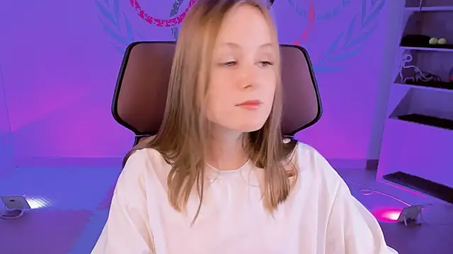 Snapshot of VivienLeeigh chatting on January 9, 2025, 1:13 pm VivienLeeigh online show from January 9, 2025, 1:13 pm