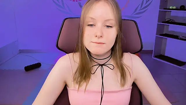 Snapshot of VivienLeeigh chatting on January 18, 2025, 9:13 am VivienLeeigh online show from January 18, 2025, 9:13 am