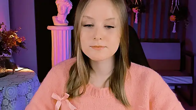 Snapshot of VivienLeeigh chatting on January 24, 2025, 4:17 pm VivienLeeigh online show from January 24, 2025, 4:17 pm