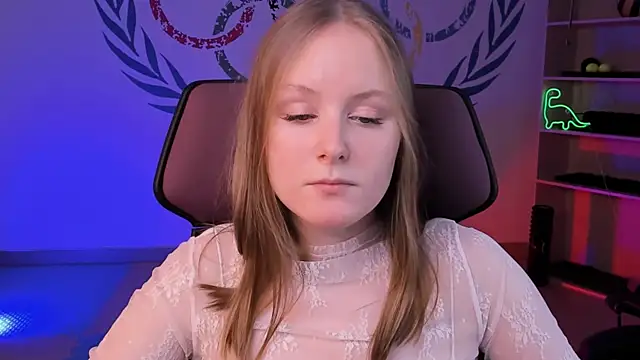 Snapshot of VivienLeeigh chatting on February 6, 2025, 1:10 pm VivienLeeigh online show from February 6, 2025, 1:10 pm