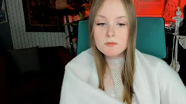 Snapshot of VivienLeeigh chatting on February 9, 2025, 4:40 pm VivienLeeigh online show from February 9, 2025, 4:40 pm