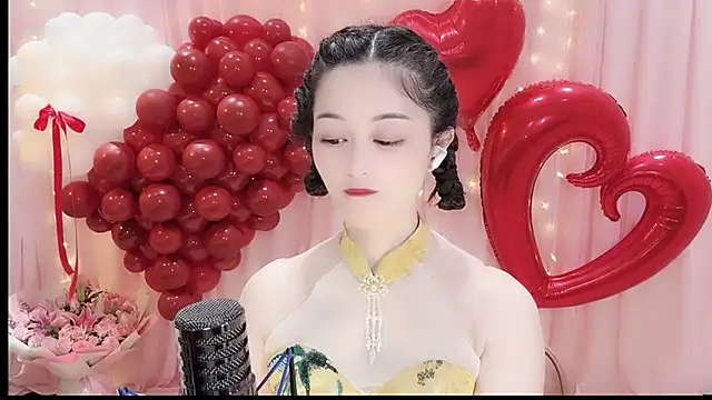 Tian-xin-999 online show from February 14, 2026, 3:09 pm