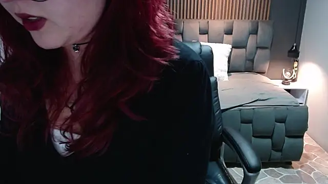 crimson tati  online show from December 11, 2024, 6:04 am