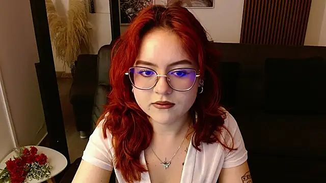 crimson tati  online show from February 27, 2025, 3:25 am