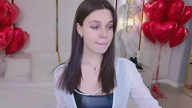 RihannaRose online show from February 6, 2026, 5:16 pm