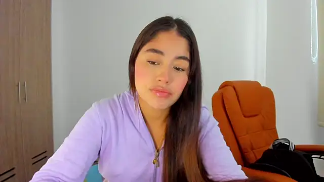 AriaMontgomery online show from February 28, 2025, 6:09 pm