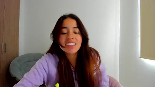 AriaMontgomery online show from March 5, 2025, 6:01 pm