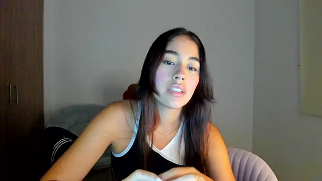 AriaMontgomery online show from March 6, 2025, 3:02 am