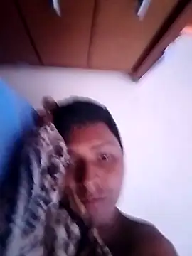 Snapshot of Ggjvdfhvde chatting on November 11, 2025, 5:35 pm Ggjvdfhvde online show from November 11, 2025, 5:35 pm